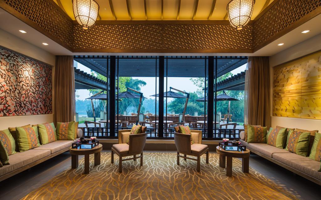 Banyan Tree Yangshuo Hotel Exterior photo