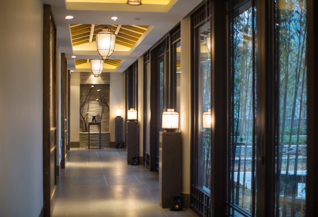 Banyan Tree Yangshuo Hotel Exterior photo