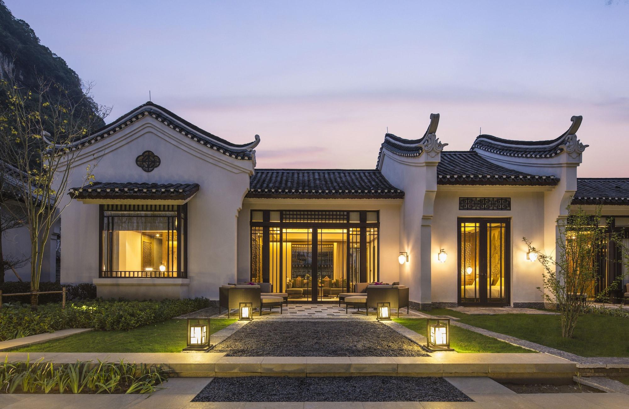 Banyan Tree Yangshuo Hotel Exterior photo
