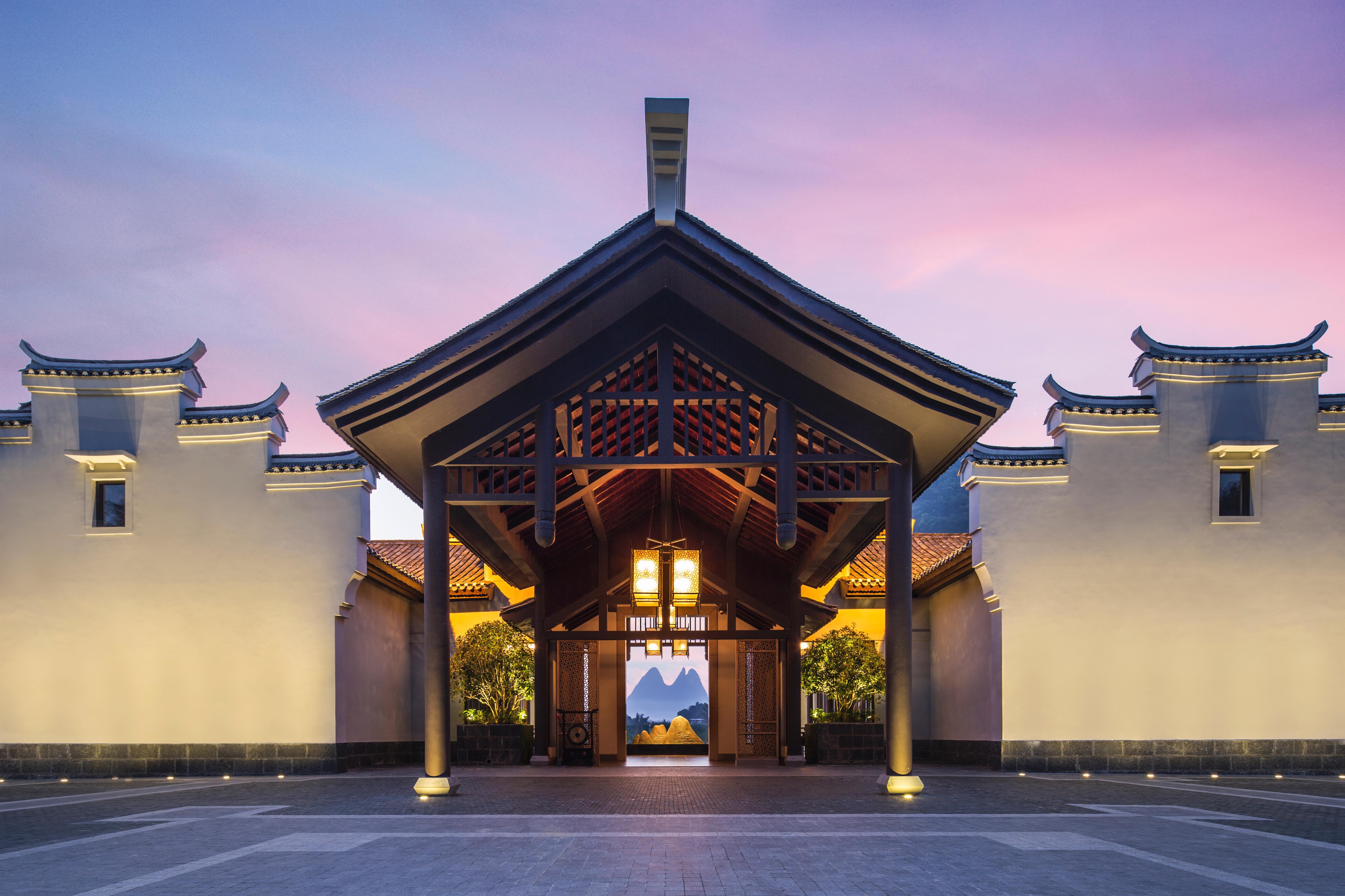 Banyan Tree Yangshuo Hotel Exterior photo