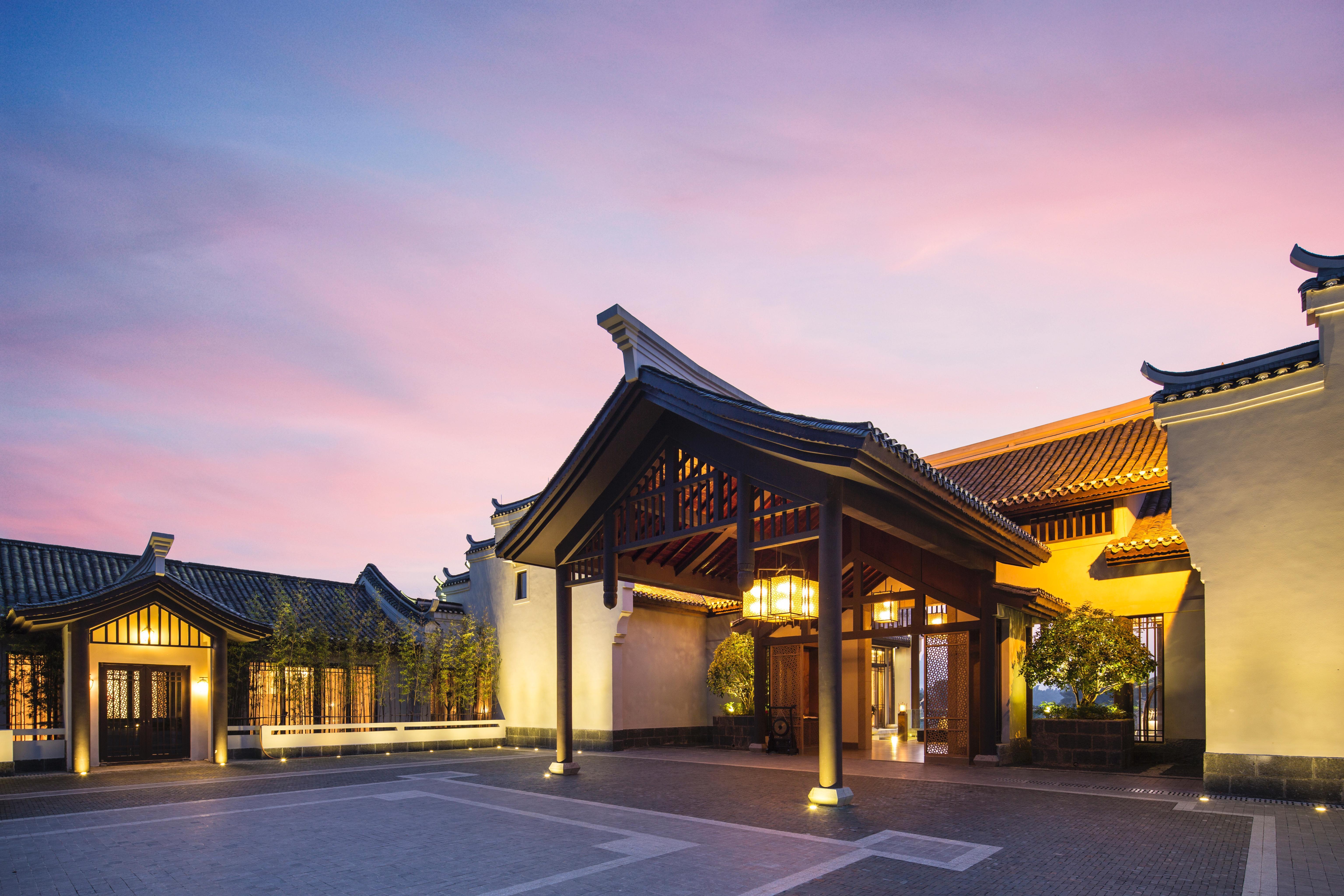 Banyan Tree Yangshuo Hotel Exterior photo