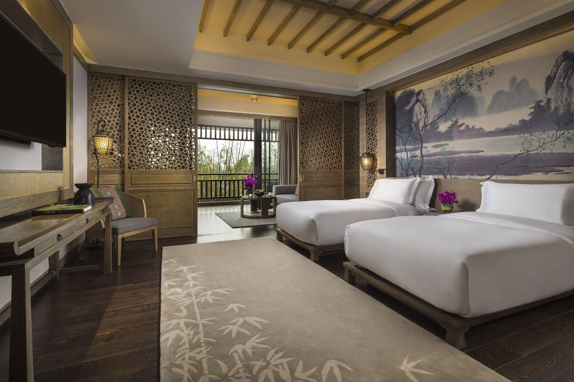 Banyan Tree Yangshuo Hotel Exterior photo